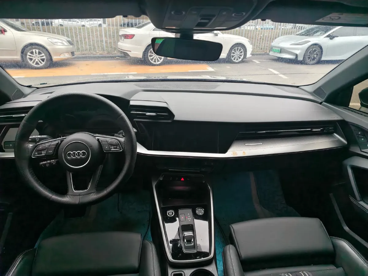 2024 Audi A3 1.4T 150HP L4 7DCT,autocango,china used car exporter,china ev exporter,chinese used car exporter,chinese used ev exporter