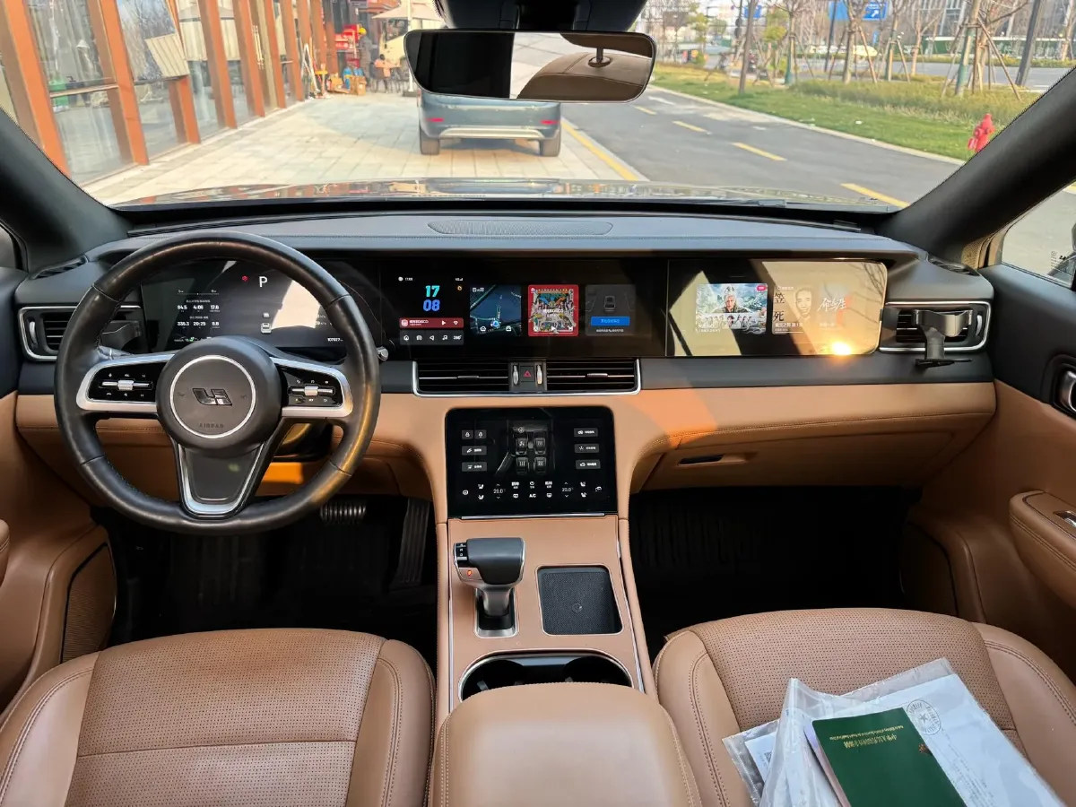 2021 Li ONE Range Extended 131HP REEV 40.5KWH,autocango,china used car exporter,china ev exporter,chinese used car exporter,chinese used ev exporter