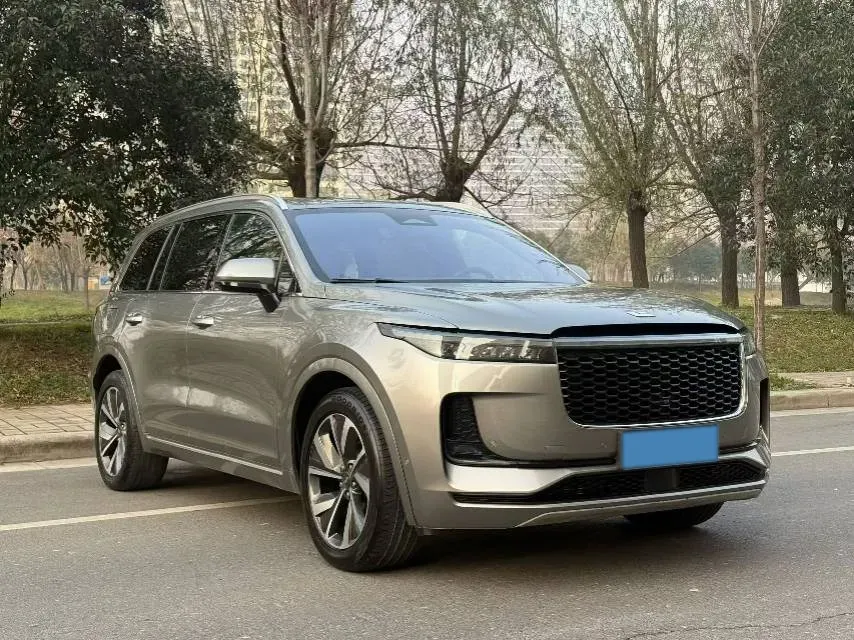 2021 Li ONE Range Extended 131HP REEV 40.5KWH,autocango,china used car exporter,china ev exporter,chinese used car exporter,chinese used ev exporter