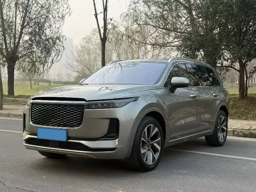 2021 Li ONE Range Extended 131HP REEV 40.5KWH,autocango,china used car exporter,china ev exporter,chinese used car exporter,chinese used ev exporter