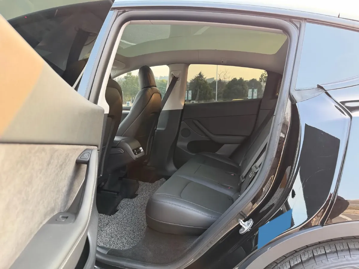 2021 Tesla Model Y BEV 60KWH,autocango,china used car exporter,china ev exporter,chinese used car exporter,chinese used ev exporter