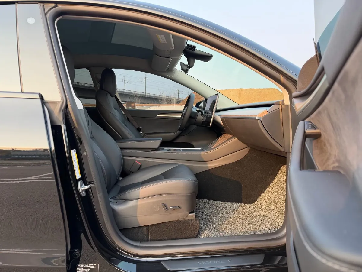 2021 Tesla Model Y BEV 60KWH,autocango,china used car exporter,china ev exporter,chinese used car exporter,chinese used ev exporter