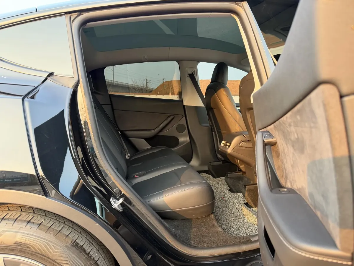 2021 Tesla Model Y BEV 60KWH,autocango,china used car exporter,china ev exporter,chinese used car exporter,chinese used ev exporter