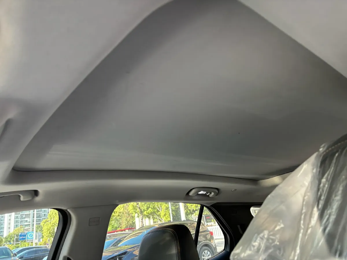 2019 Chevrolet Equinox 1.5T 180HP L4 6AT,autocango,china used car exporter,china ev exporter,chinese used car exporter,chinese used ev exporter