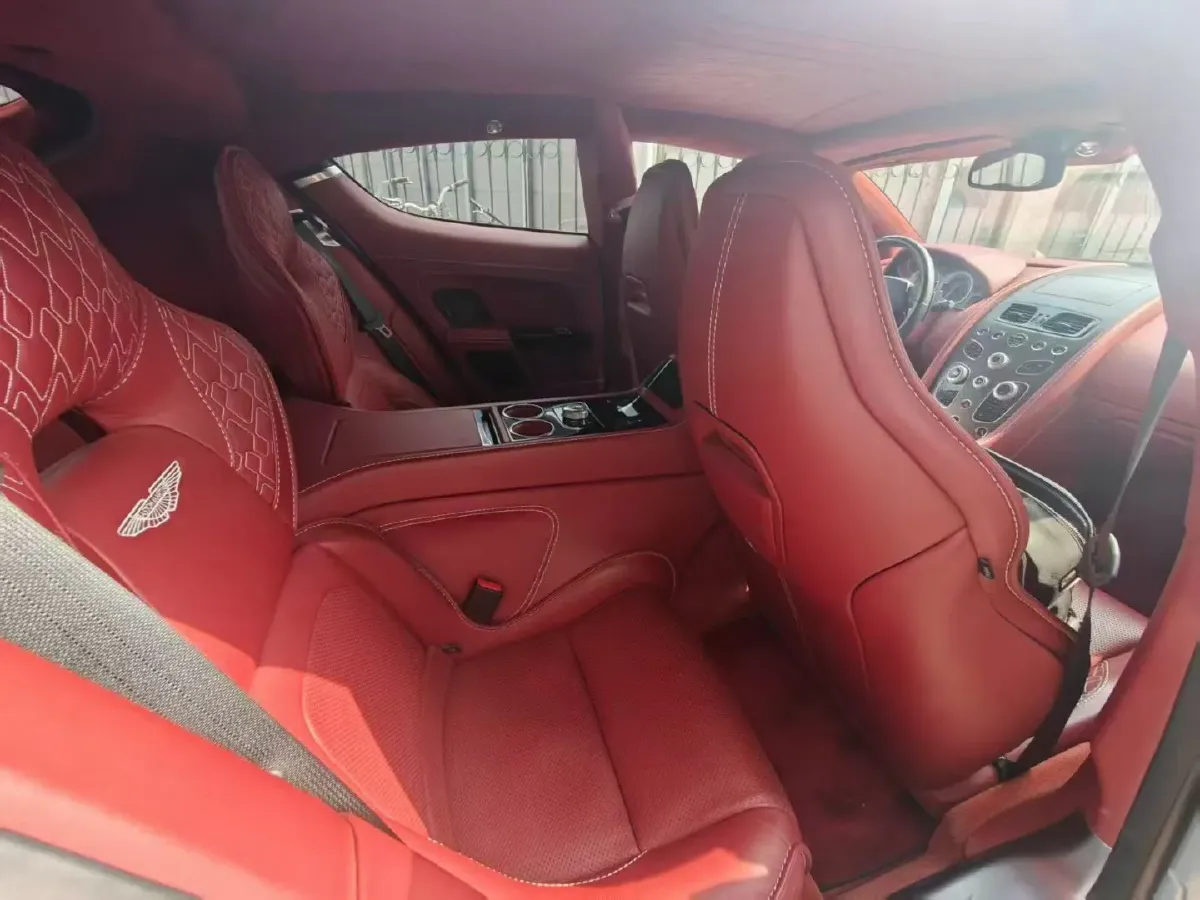 2017 Aston Martin Rapide 6.0L 560HP V12 8AT,autocango,china used car exporter,china ev exporter,chinese used car exporter,chinese used ev exporter