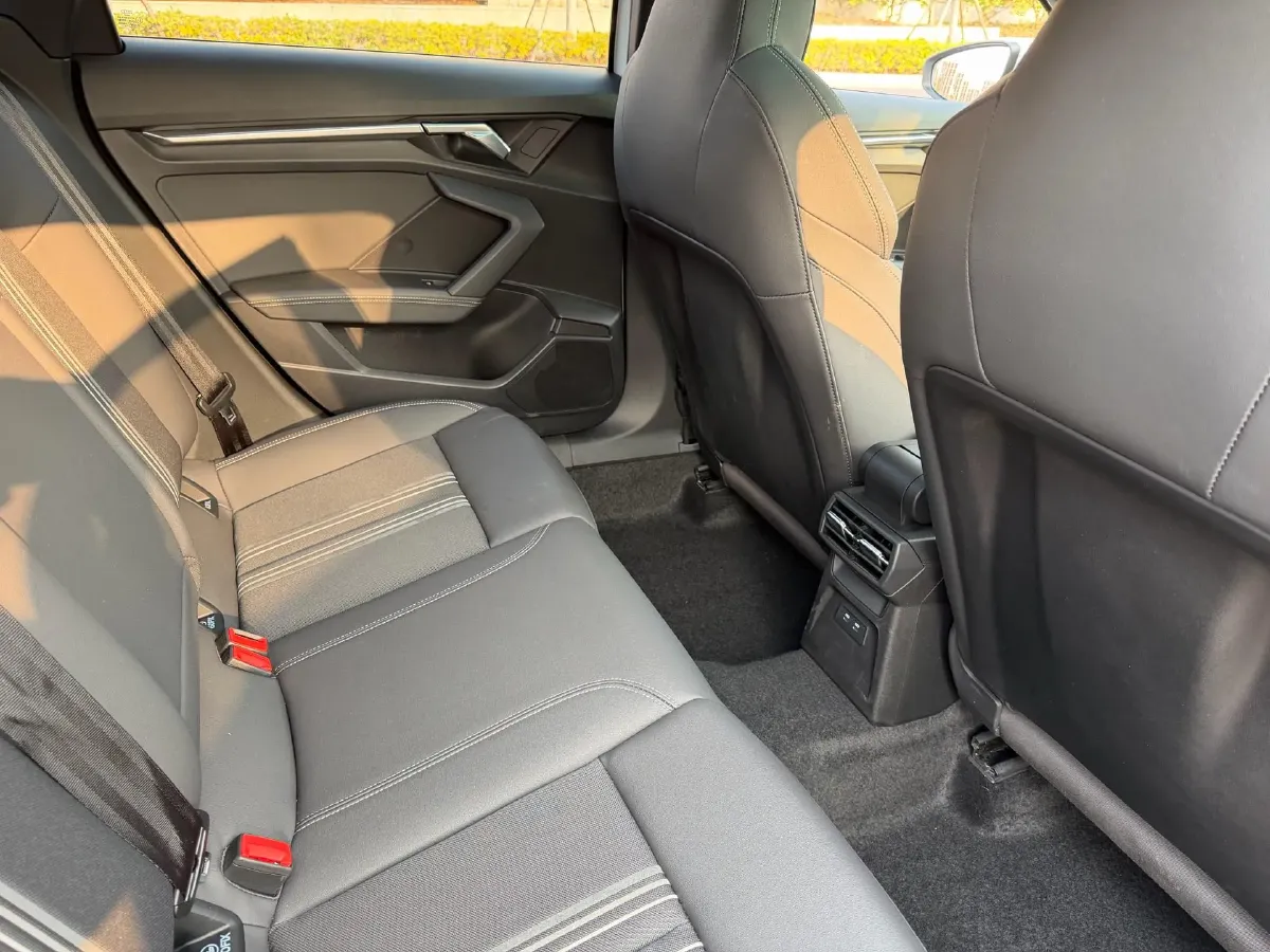 2022 Audi A3 1.4T 150HP L4 7DCT,autocango,china used car exporter,china ev exporter,chinese used car exporter,chinese used ev exporter