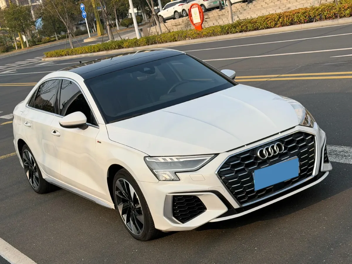 2022 Audi A3 1.4T 150HP L4 7DCT,autocango,china used car exporter,china ev exporter,chinese used car exporter,chinese used ev exporter