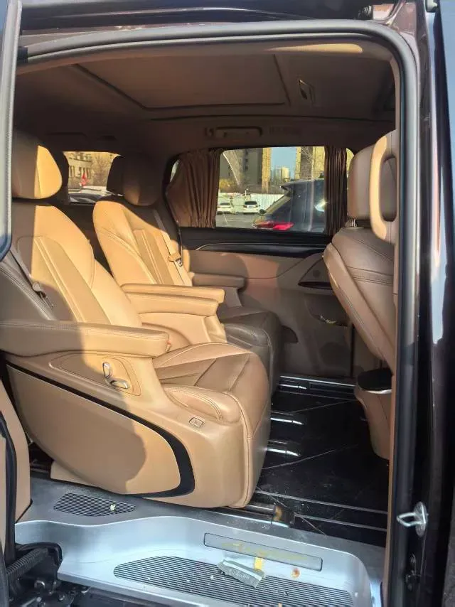 2020 Buick GL8 2.0T 237HP L4 9AT,autocango,china used car exporter,china ev exporter,chinese used car exporter,chinese used ev exporter