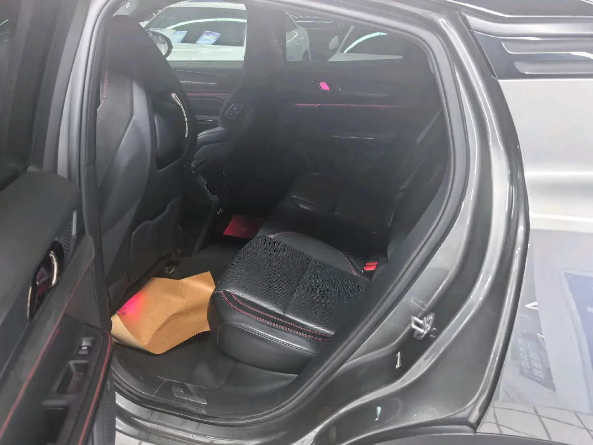 2022 LYNK&CO 05 2.0T 254HP L4 8AT,autocango,china used car exporter,china ev exporter,chinese used car exporter,chinese used ev exporter