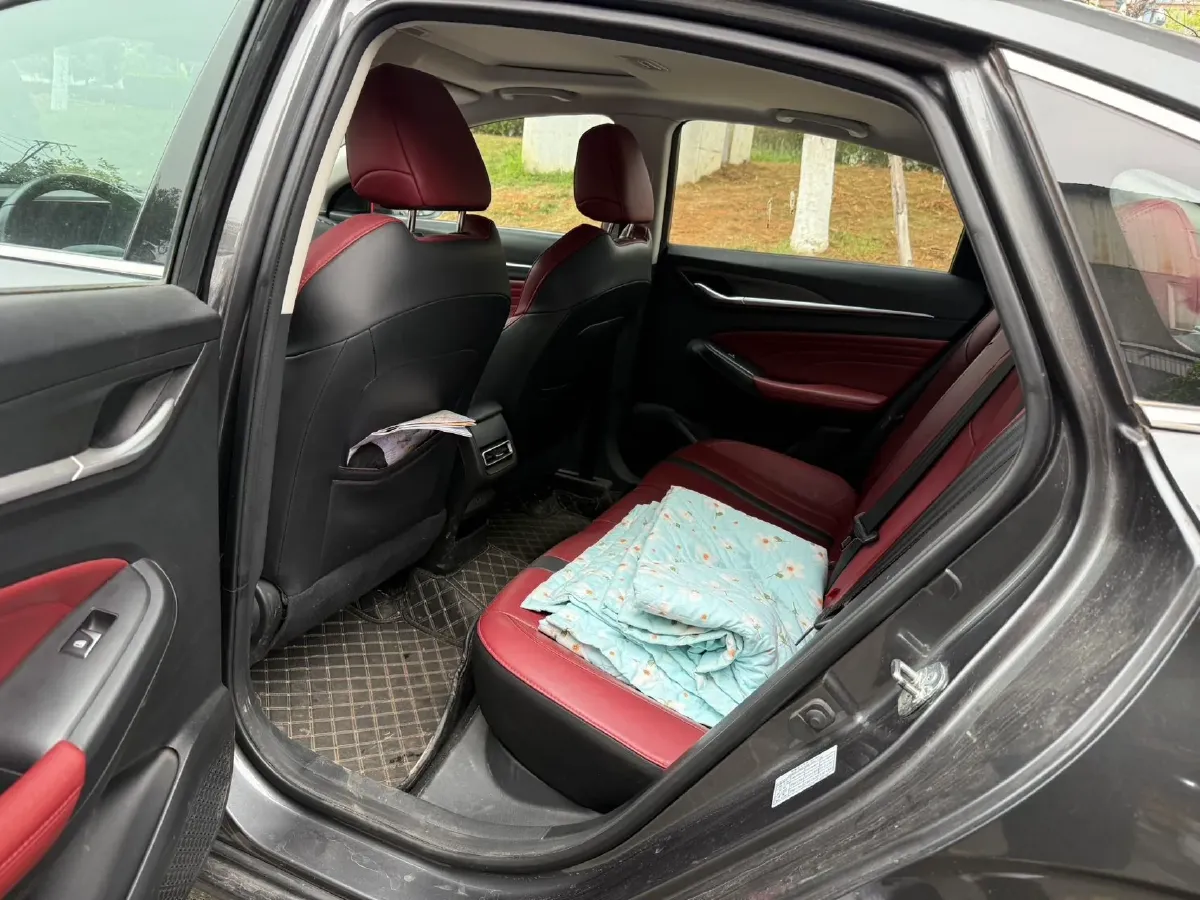 2021 ChangAn Eado 1.4T 160HP L4 7DCT,autocango,china used car exporter,china ev exporter,chinese used car exporter,chinese used ev exporter