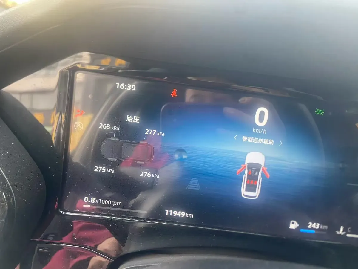 2024 Geely Monjaro 2.0T 218HP L4 7DCT,autocango,china used car exporter,china ev exporter,chinese used car exporter,chinese used ev exporter