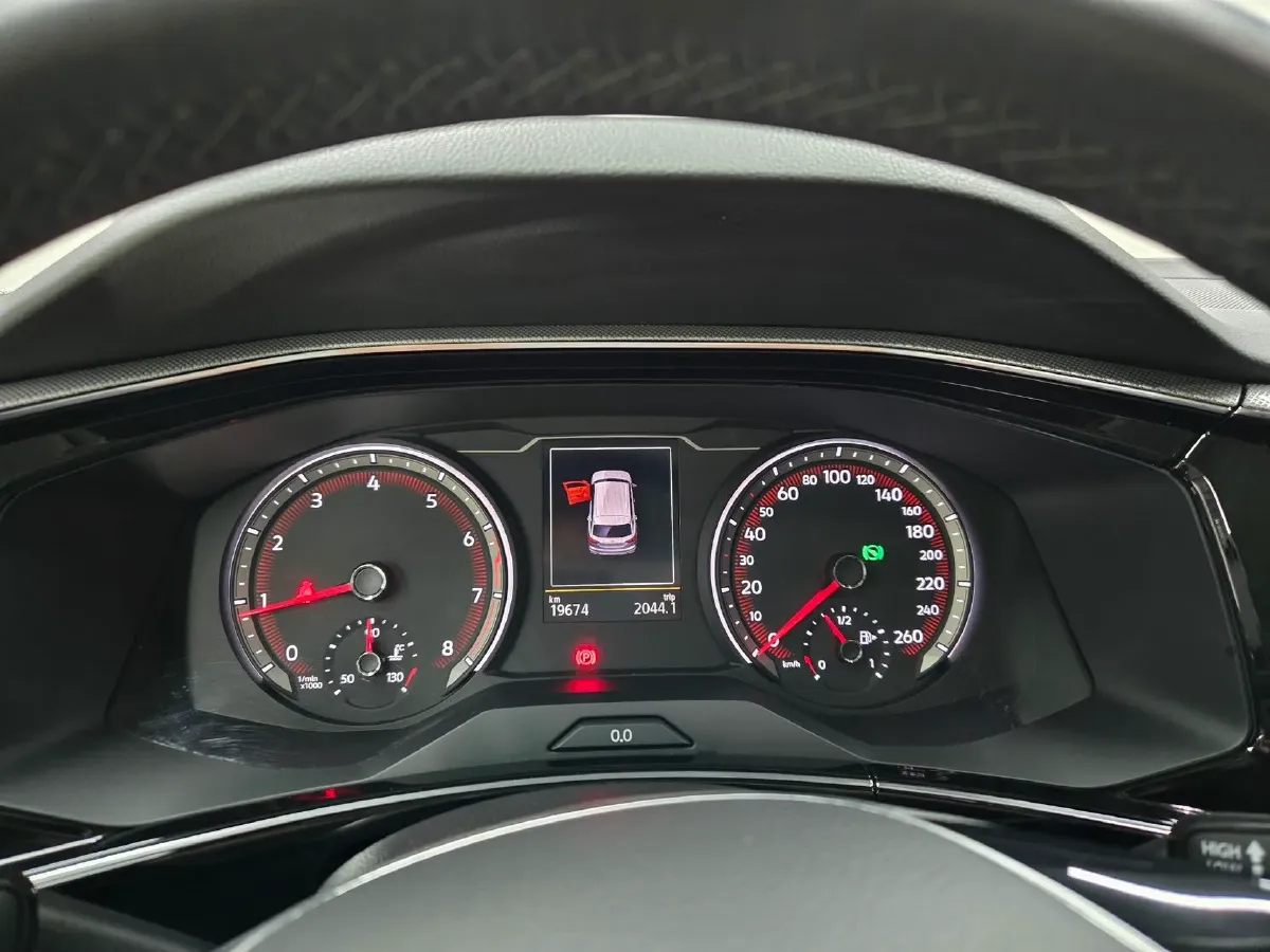 2021 Volkswagen Tayron 2.0T 186HP L4 7DCT,autocango,china used car exporter,china ev exporter,chinese used car exporter,chinese used ev exporter