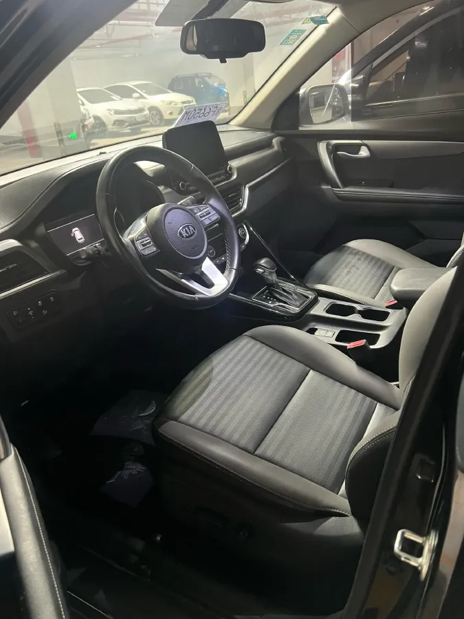 2019 Kia Sportage R 2.0L 160HP L4 6AT,autocango,china used car exporter,china ev exporter,chinese used car exporter,chinese used ev exporter