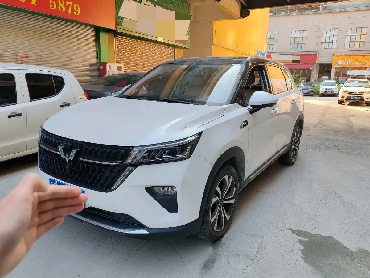 2021 WuLing XingChen 1.5T 147HP L4 CVT,autocango,china used car exporter,china ev exporter,chinese used car exporter,chinese used ev exporter