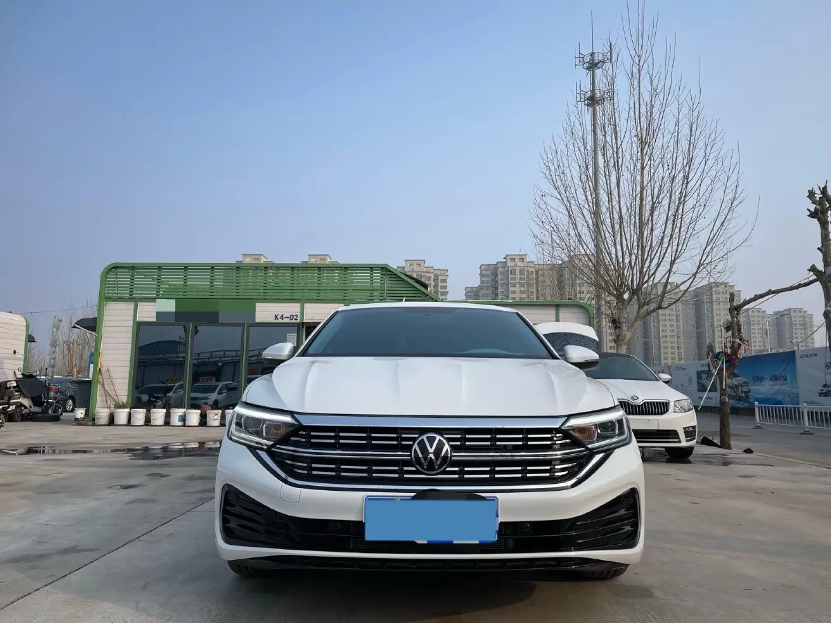 2025 Volkswagen Sagitar 1.5T 160HP L4 7DCT,autocango,china used car exporter,china ev exporter,chinese used car exporter,chinese used ev exporter