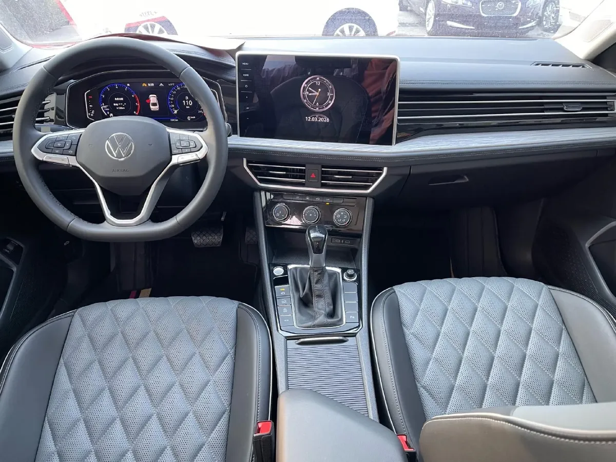 2025 Volkswagen Sagitar 1.5T 160HP L4 7DCT,autocango,china used car exporter,china ev exporter,chinese used car exporter,chinese used ev exporter