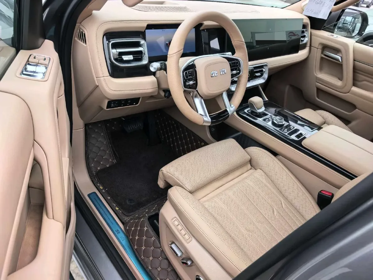 2024 Beijing BJ60 Thunder 1.5T 188HP L4 REEV 40.3KWH,autocango,china used car exporter,china ev exporter,chinese used car exporter,chinese used ev exporter