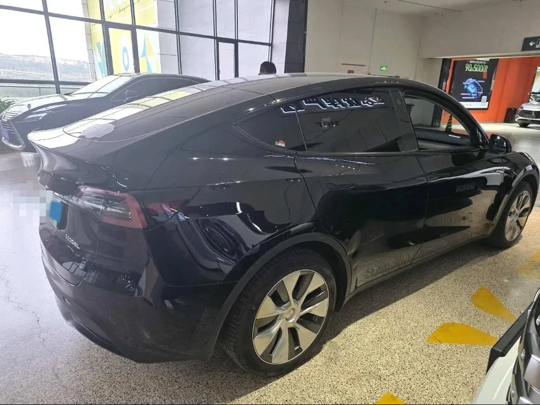 2022 Tesla Model Y BEV 60KWH,autocango,china used car exporter,china ev exporter,chinese used car exporter,chinese used ev exporter