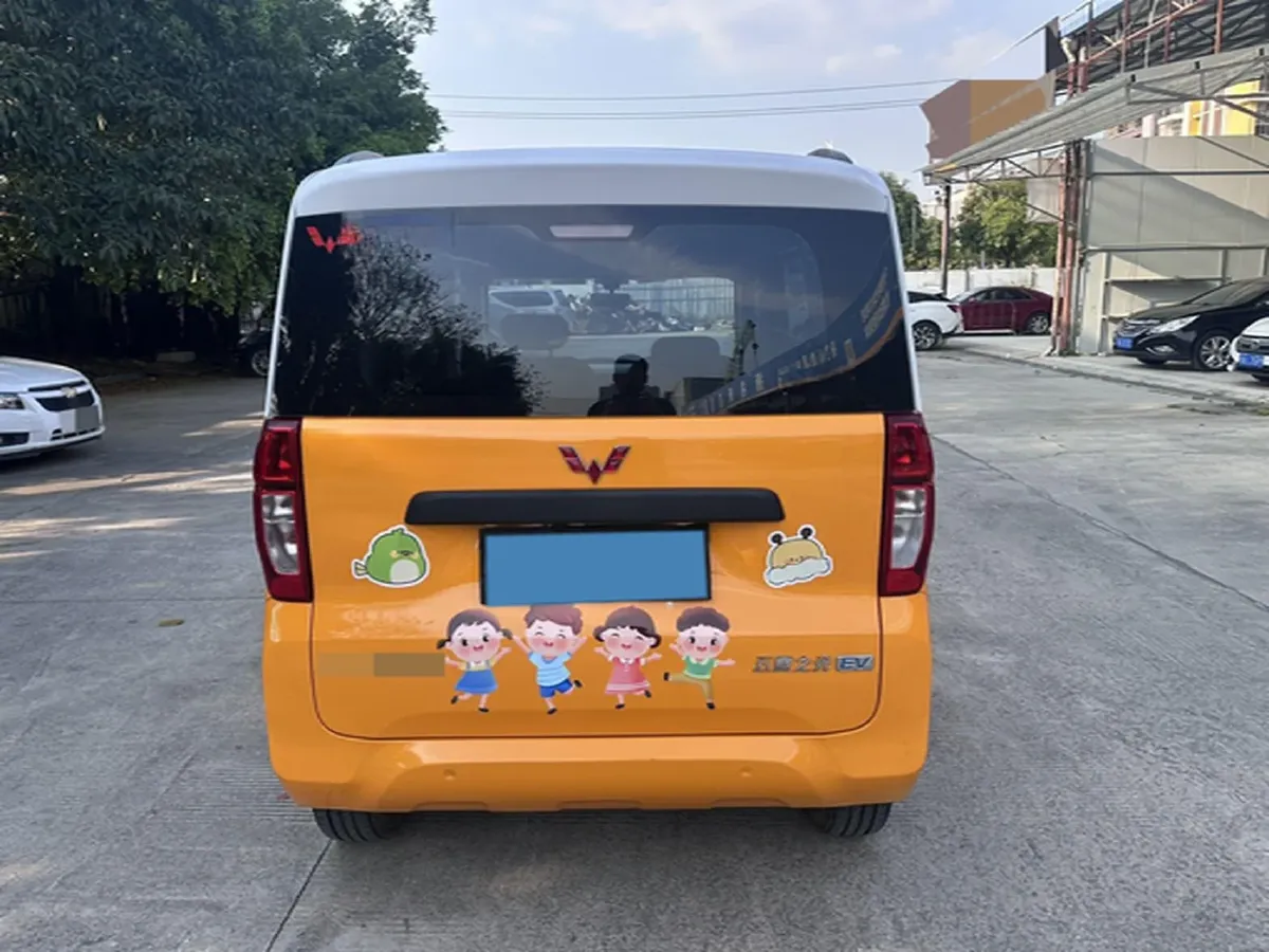 2025 WuLing ZhiGuang BEV,autocango,china used car exporter,china ev exporter,chinese used car exporter,chinese used ev exporter