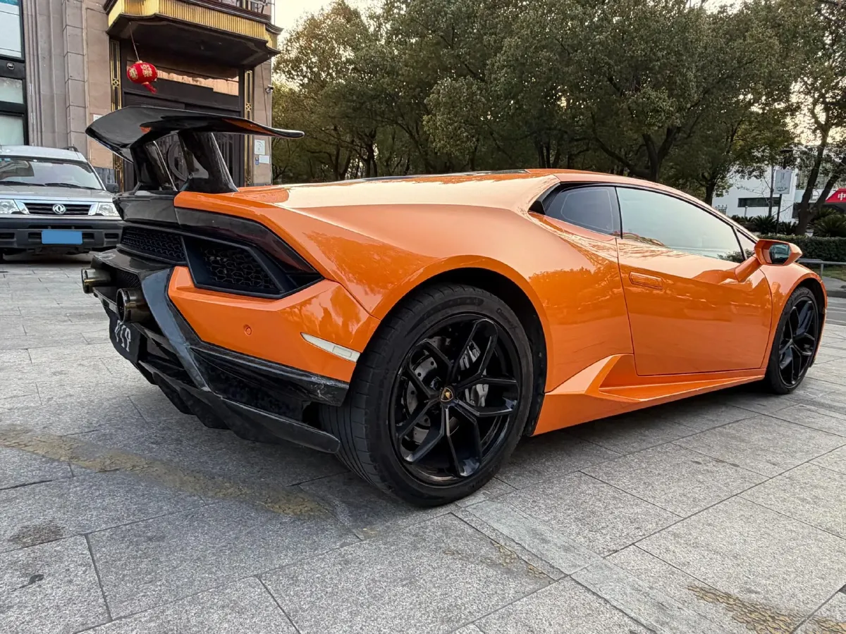 2016 Lamborghini Huracán 5.2L 580HP V10 7DCT,autocango,china used car exporter,china ev exporter,chinese used car exporter,chinese used ev exporter
