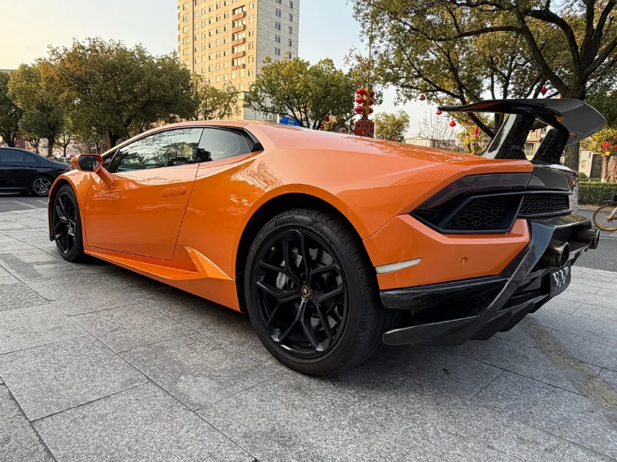 2016 Lamborghini Huracán 5.2L 580HP V10 7DCT,autocango,china used car exporter,china ev exporter,chinese used car exporter,chinese used ev exporter