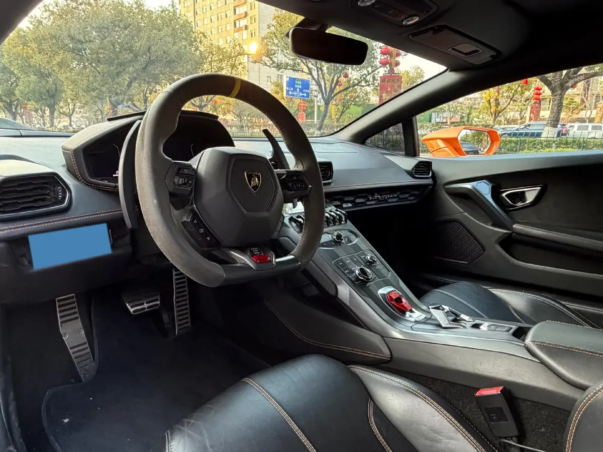 2016 Lamborghini Huracán 5.2L 580HP V10 7DCT,autocango,china used car exporter,china ev exporter,chinese used car exporter,chinese used ev exporter