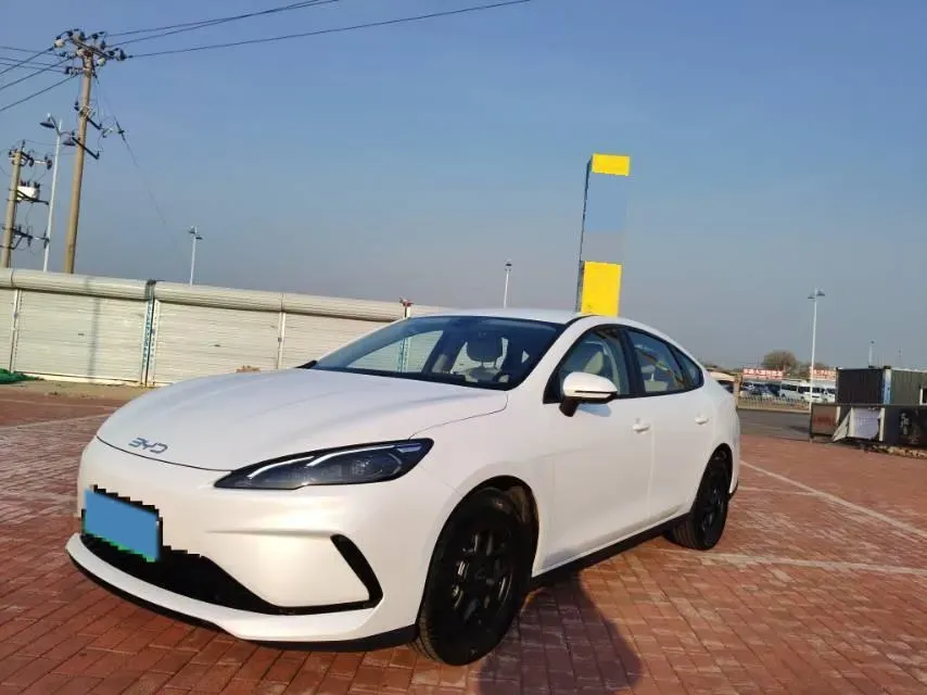 2025 BYD Seal05 DM-i 1.5L 101HP L4 E-CVT PHEV 7.68KWH,autocango,china used car exporter,china ev exporter,chinese used car exporter,chinese used ev exporter