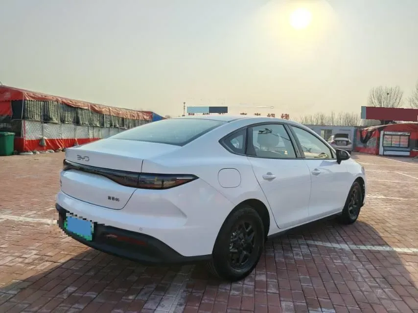 2025 BYD Seal05 DM-i 1.5L 101HP L4 E-CVT PHEV 7.68KWH,autocango,china used car exporter,china ev exporter,chinese used car exporter,chinese used ev exporter