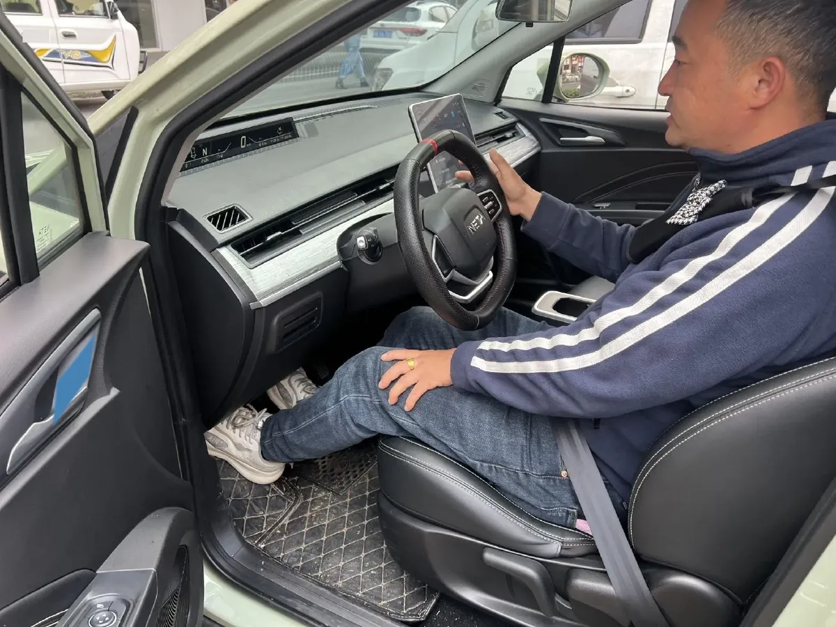 2022 Leapmotor T03 BEV 41KWH,autocango,china used car exporter,china ev exporter,chinese used car exporter,chinese used ev exporter