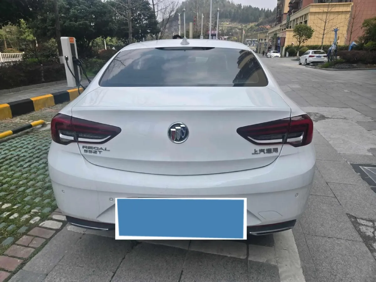 2023 Buick Regal 1.5T 169HP L4 9AT,autocango,china used car exporter,china ev exporter,chinese used car exporter,chinese used ev exporter