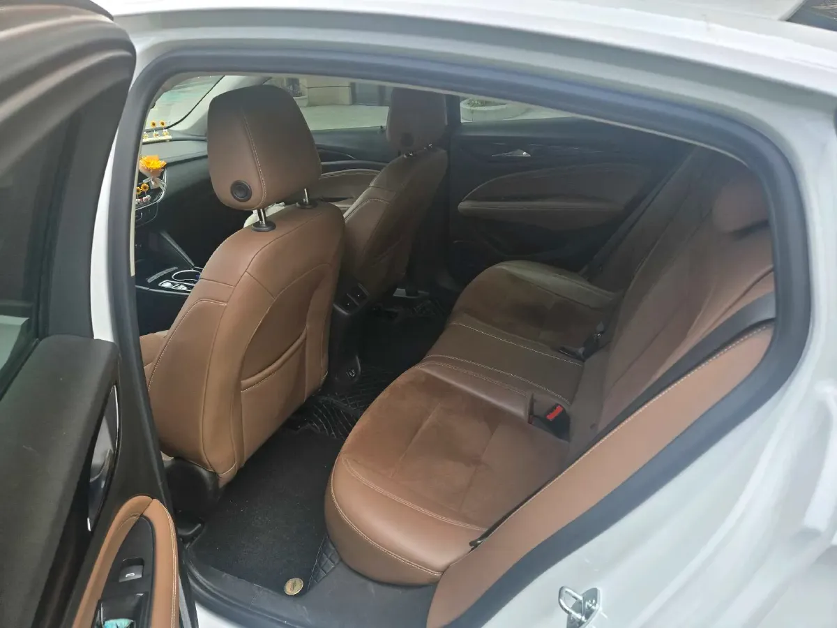 2023 Buick Regal 1.5T 169HP L4 9AT,autocango,china used car exporter,china ev exporter,chinese used car exporter,chinese used ev exporter