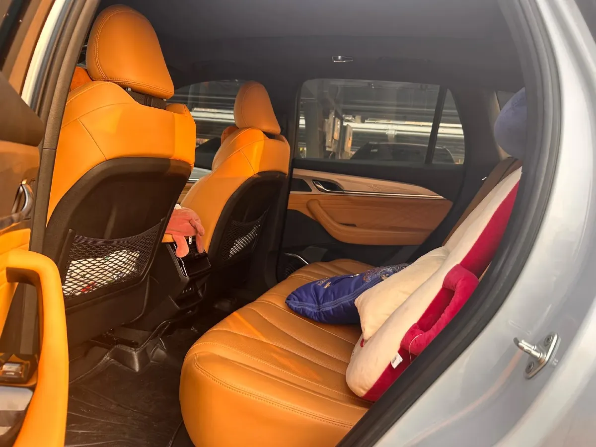 2022 Geely Monjaro 1.5T 150HP L3 3DHT PHEV 41.2KWH,autocango,china used car exporter,china ev exporter,chinese used car exporter,chinese used ev exporter