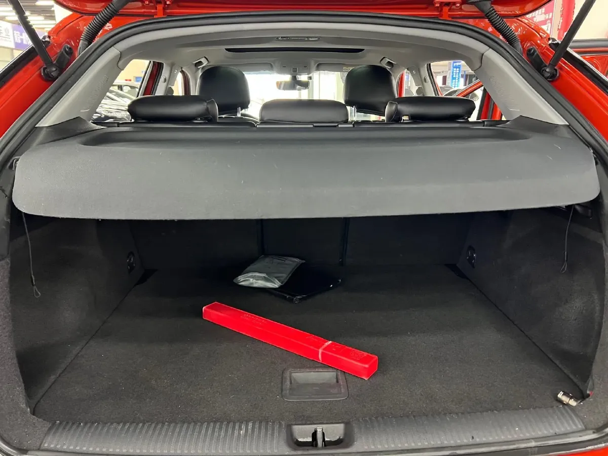 2021 Audi Q2L 1.4T 150HP L4 7DCT,autocango,china used car exporter,china ev exporter,chinese used car exporter,chinese used ev exporter