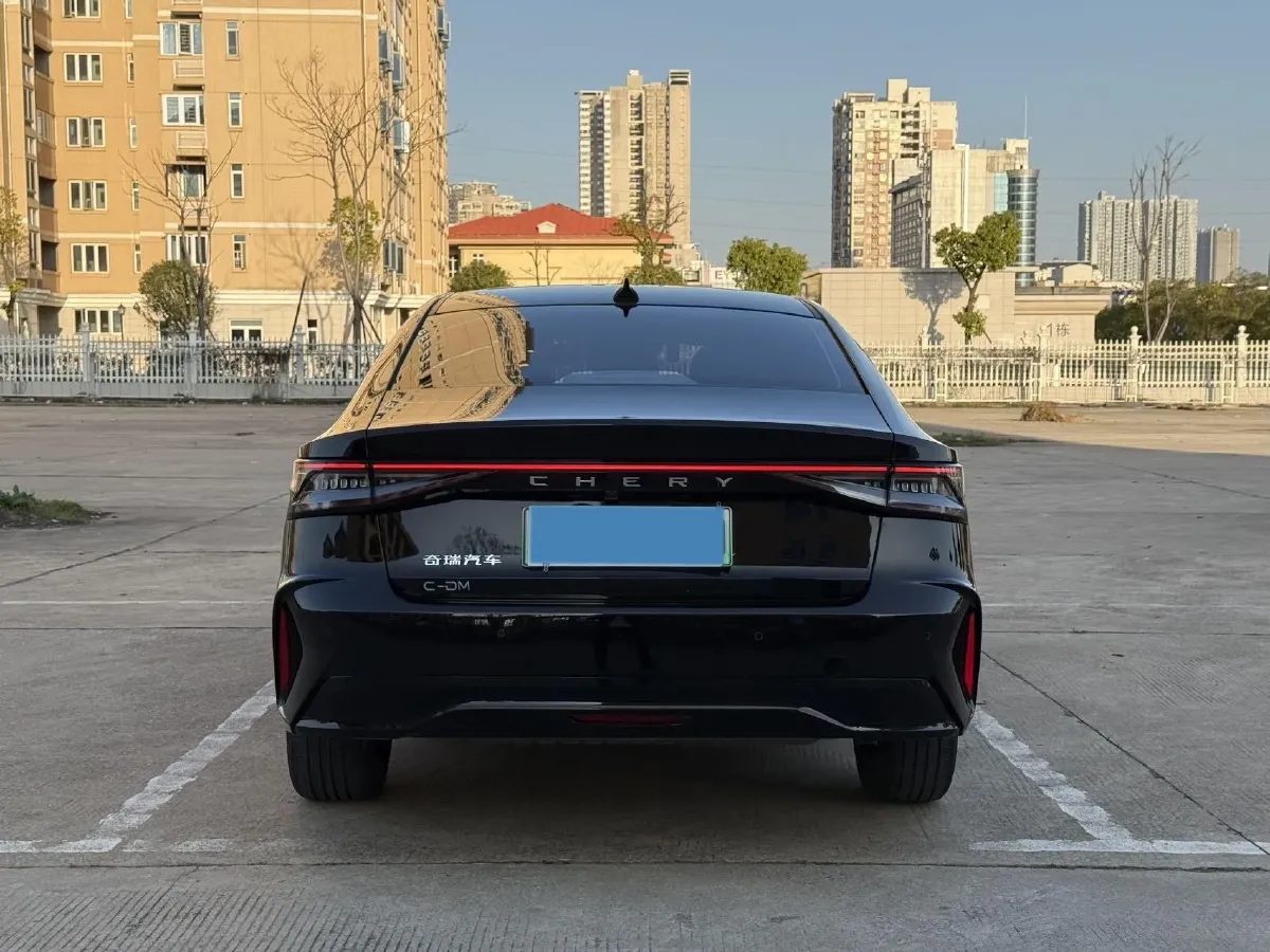 2024 Fulwin FulwinA8 1.5T 156HP L4 1DHT PHEV 18.3KWH,autocango,china used car exporter,china ev exporter,chinese used car exporter,chinese used ev exporter