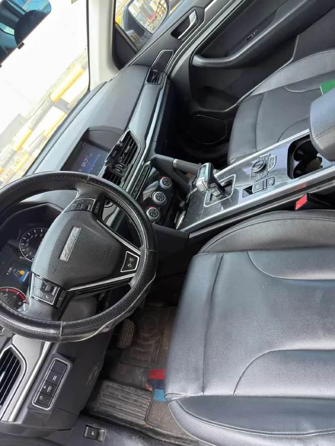 2019 Haval H6 1.5T 150HP L4 7DCT,autocango,china used car exporter,china ev exporter,chinese used car exporter,chinese used ev exporter