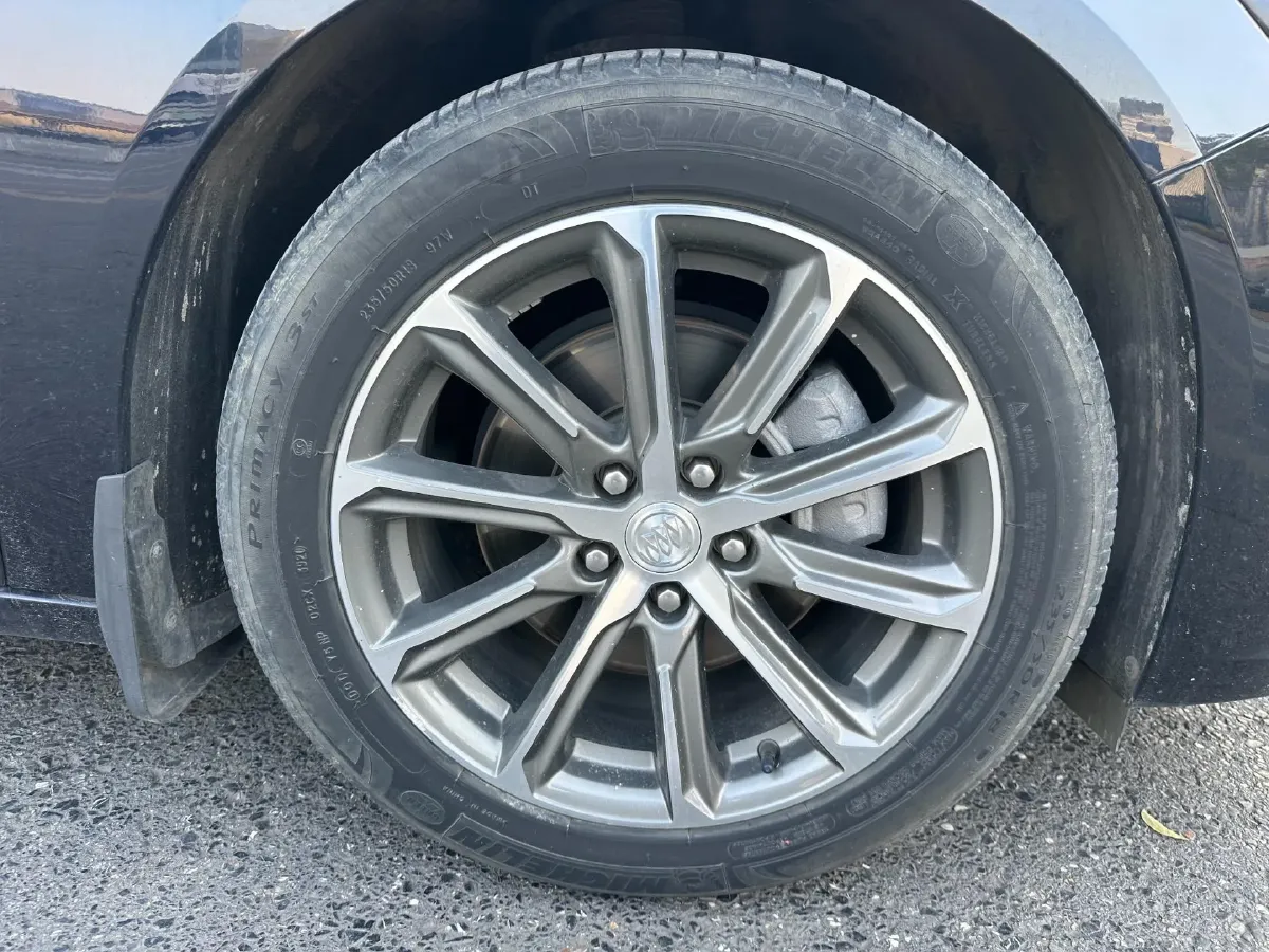 2021 Buick Larcosse 2.0T 237HP L4 9AT,autocango,china used car exporter,china ev exporter,chinese used car exporter,chinese used ev exporter