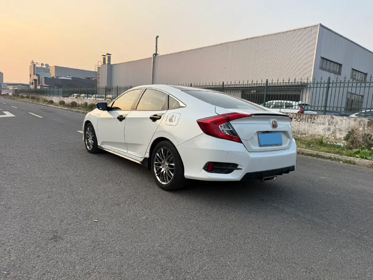 2019 Honda Civic 1.5T 177HP L4 CVT,autocango,china used car exporter,china ev exporter,chinese used car exporter,chinese used ev exporter
