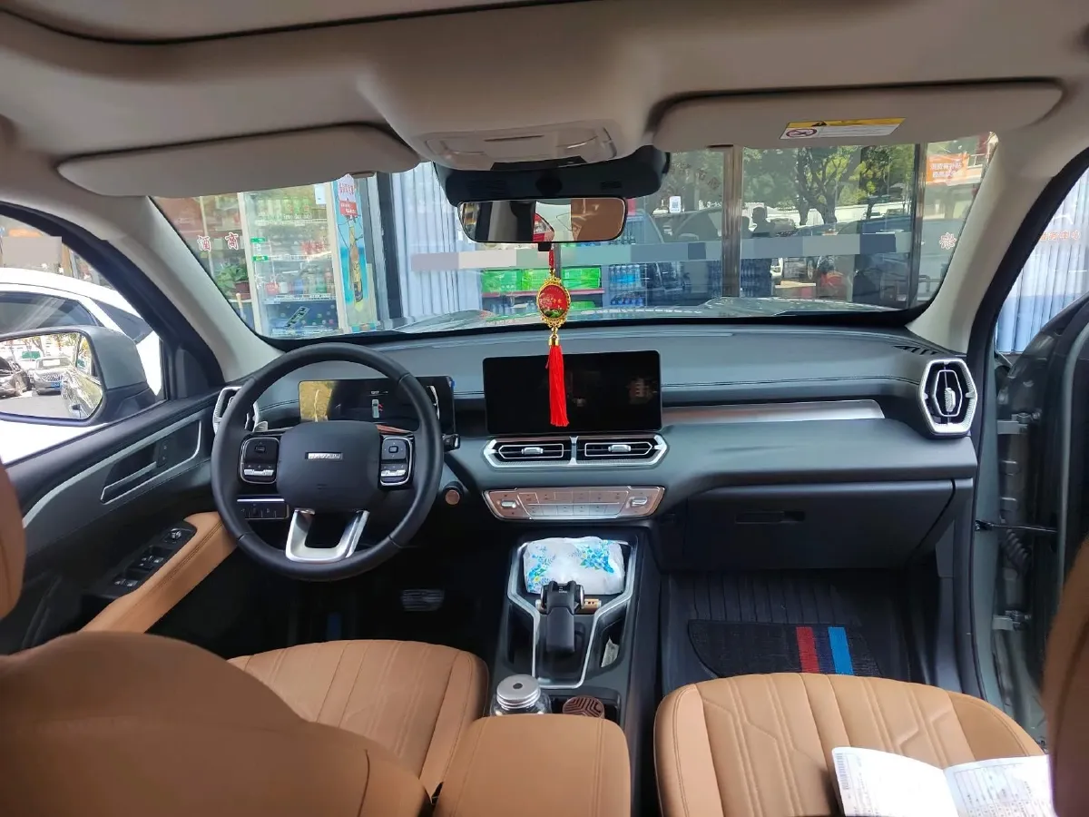 2023 Haval H5 2.0T 224HP L4 8AT,autocango,china used car exporter,china ev exporter,chinese used car exporter,chinese used ev exporter
