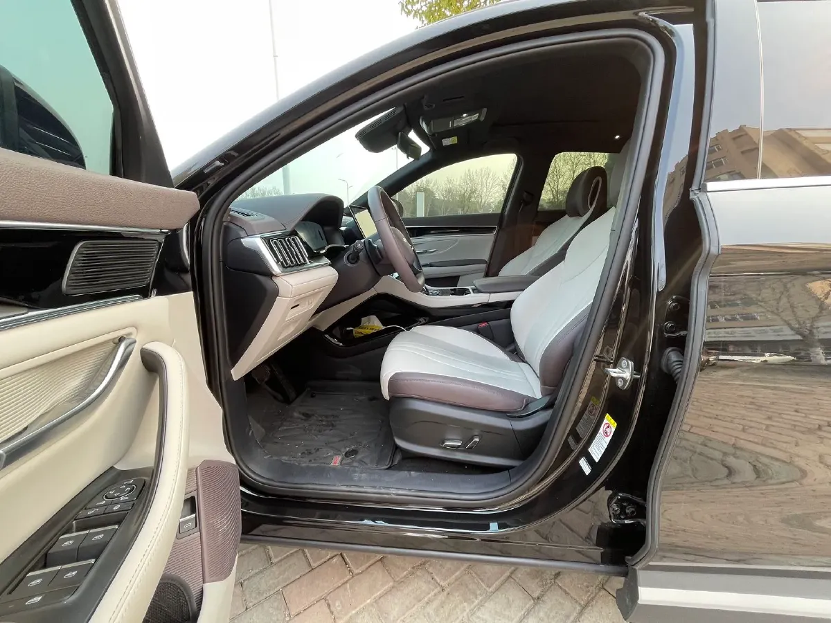 2025 BYD Song Plus 1.5L 101HP L4 E-CVT PHEV 18.3KWH,autocango,china used car exporter,china ev exporter,chinese used car exporter,chinese used ev exporter