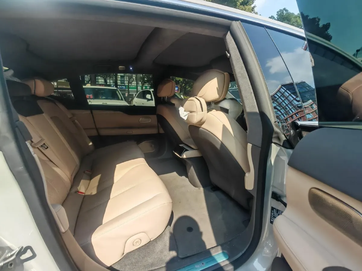 2023 NIO EC7 BEV 75KWH,autocango,china used car exporter,china ev exporter,chinese used car exporter,chinese used ev exporter