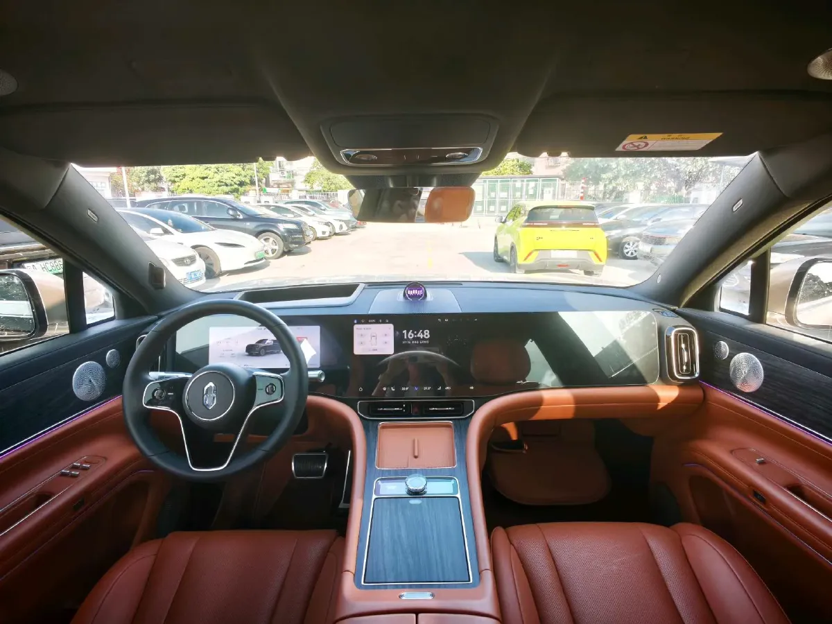 2024 AITO AITO M9 1.5T 152HP L4 REEV 42KWH,autocango,china used car exporter,china ev exporter,chinese used car exporter,chinese used ev exporter