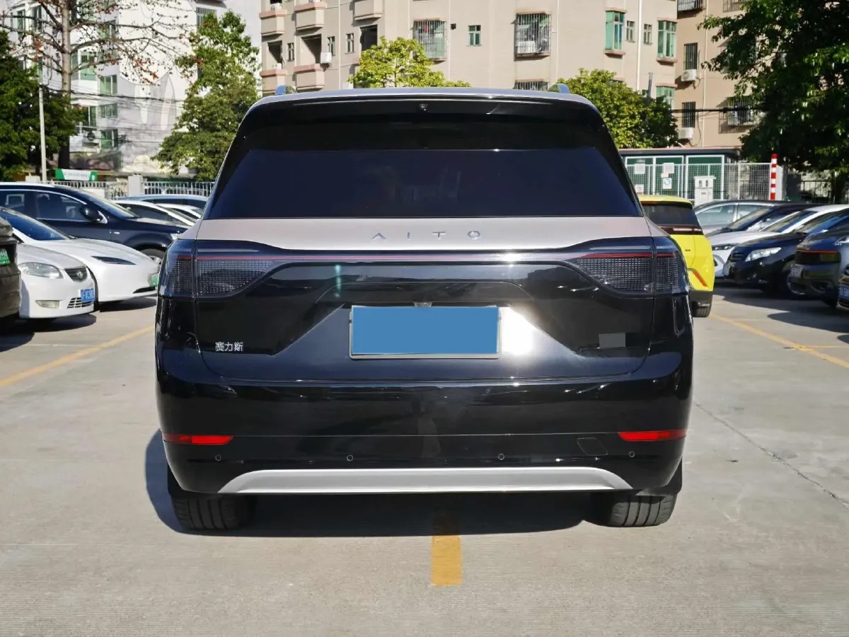 2024 AITO AITO M9 1.5T 152HP L4 REEV 42KWH,autocango,china used car exporter,china ev exporter,chinese used car exporter,chinese used ev exporter