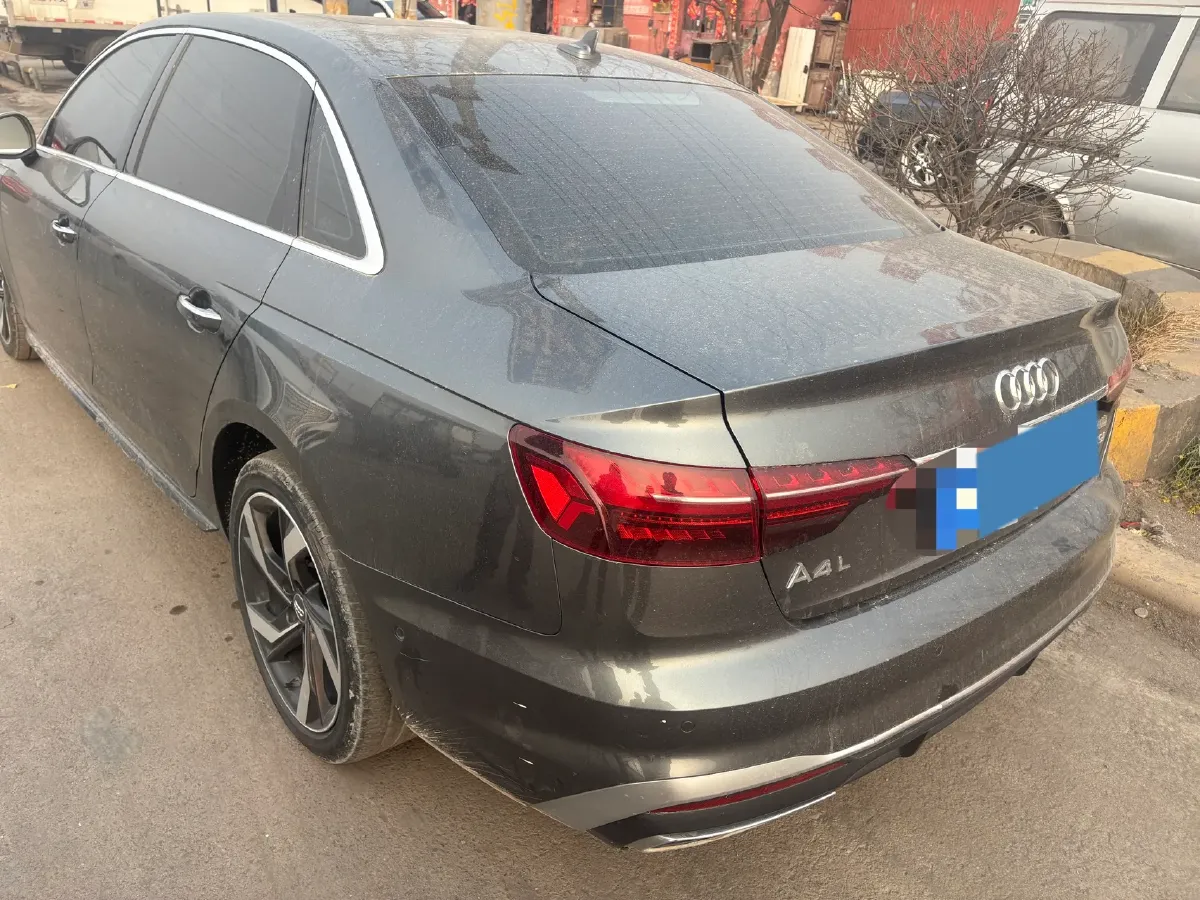 2020 Audi A4L 2.0T 190HP L4 7DCT,autocango,china used car exporter,china ev exporter,chinese used car exporter,chinese used ev exporter