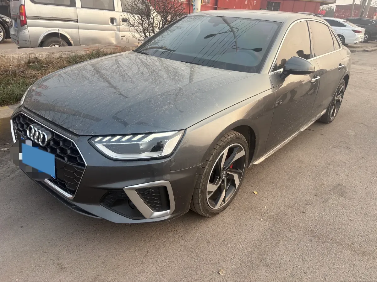 2020 Audi A4L 2.0T 190HP L4 7DCT,autocango,china used car exporter,china ev exporter,chinese used car exporter,chinese used ev exporter