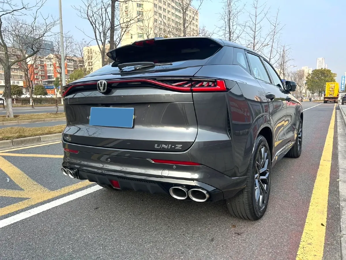 2025 ChangAn UNI-Z 1.5T 188HP L4 7DCT,autocango,china used car exporter,china ev exporter,chinese used car exporter,chinese used ev exporter