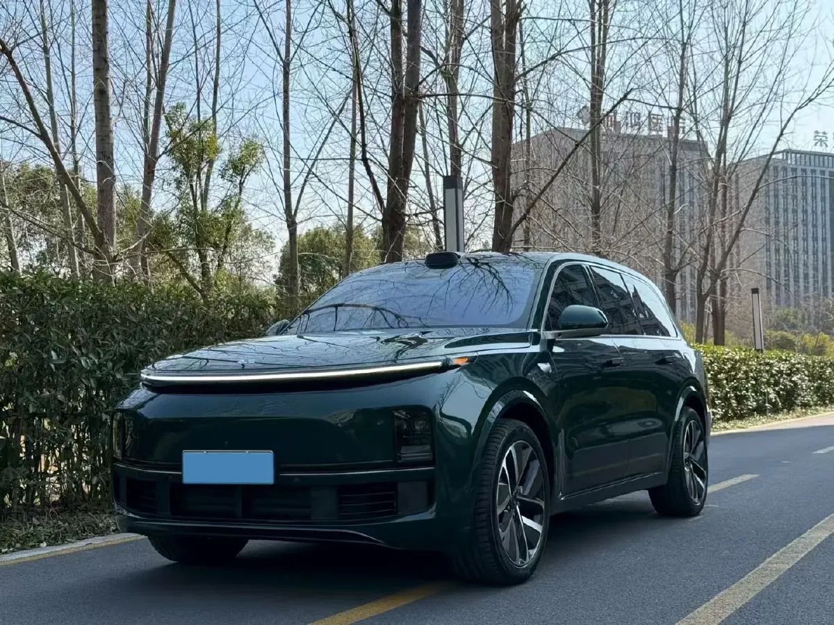 2022 Li L9 Range Extended 154HP REEV 42.6KWH,autocango,china used car exporter,china ev exporter,chinese used car exporter,chinese used ev exporter