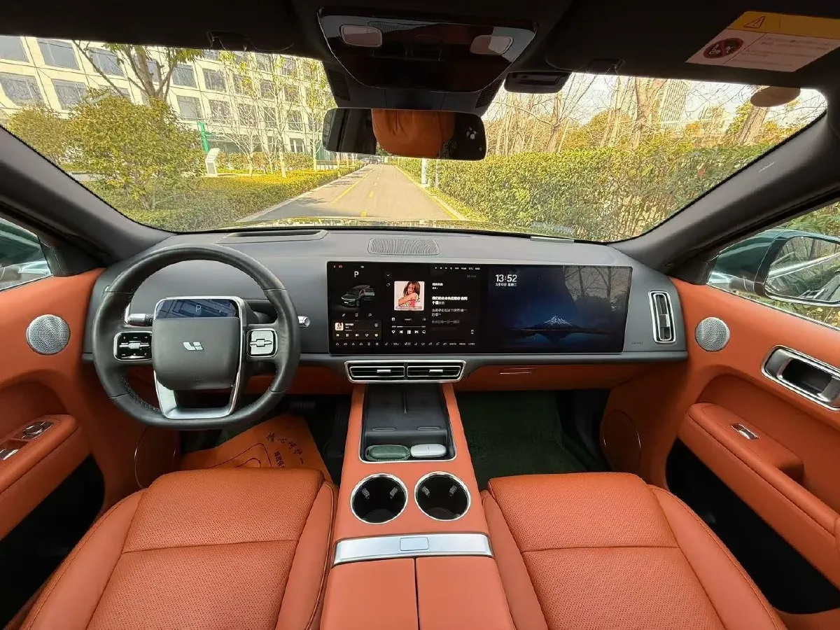 2022 Li L9 Range Extended 154HP REEV 42.6KWH,autocango,china used car exporter,china ev exporter,chinese used car exporter,chinese used ev exporter