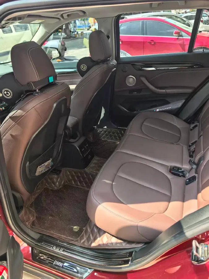 2021 BMW X1 2.0T 192HP L4 7DCT,autocango,china used car exporter,china ev exporter,chinese used car exporter,chinese used ev exporter