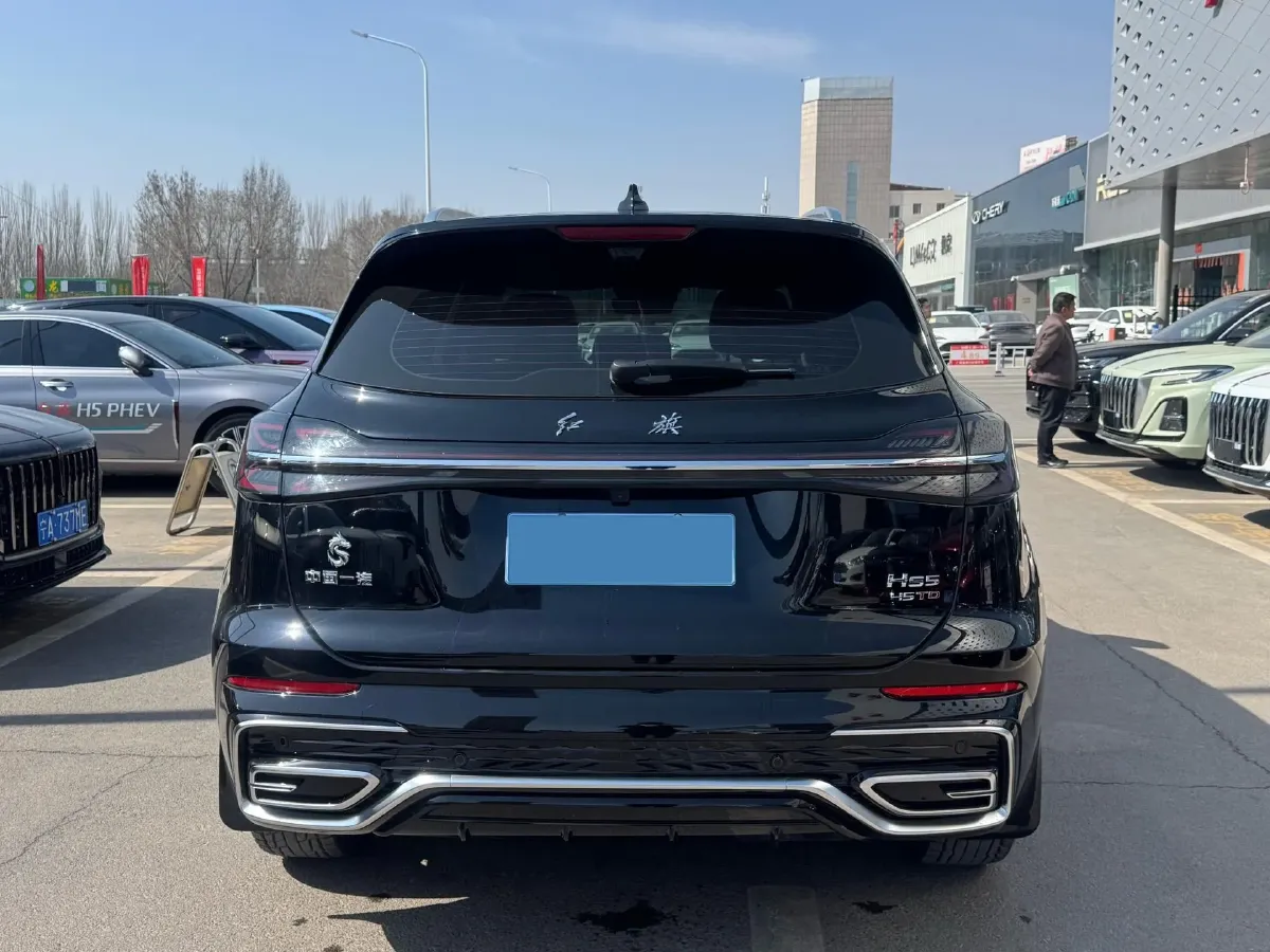 2023 HongQi HS5 2.0T 252HP L4 8AT,autocango,china used car exporter,china ev exporter,chinese used car exporter,chinese used ev exporter