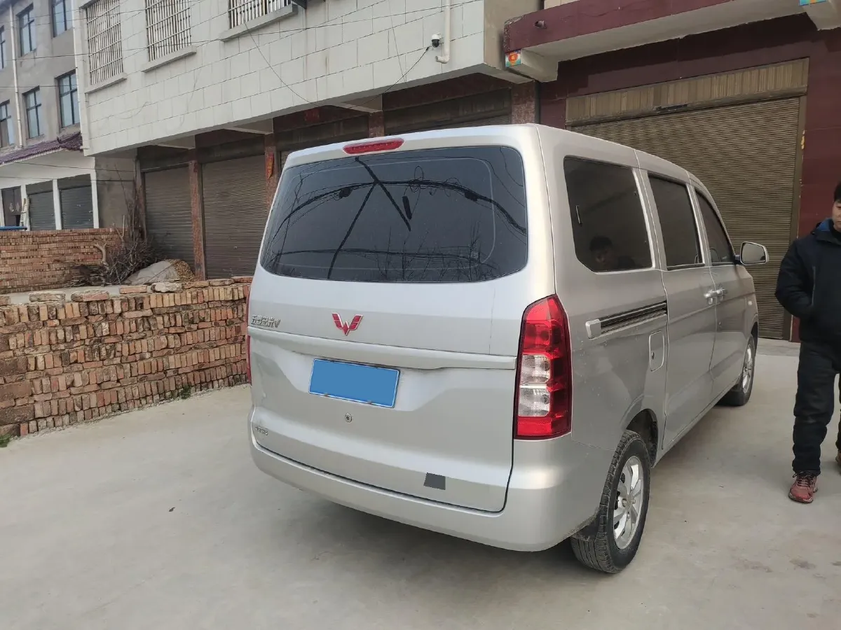 2022 JinBei Little Sea Lion X30 1.5L 102HP L4 5MT,autocango,china used car exporter,china ev exporter,chinese used car exporter,chinese used ev exporter